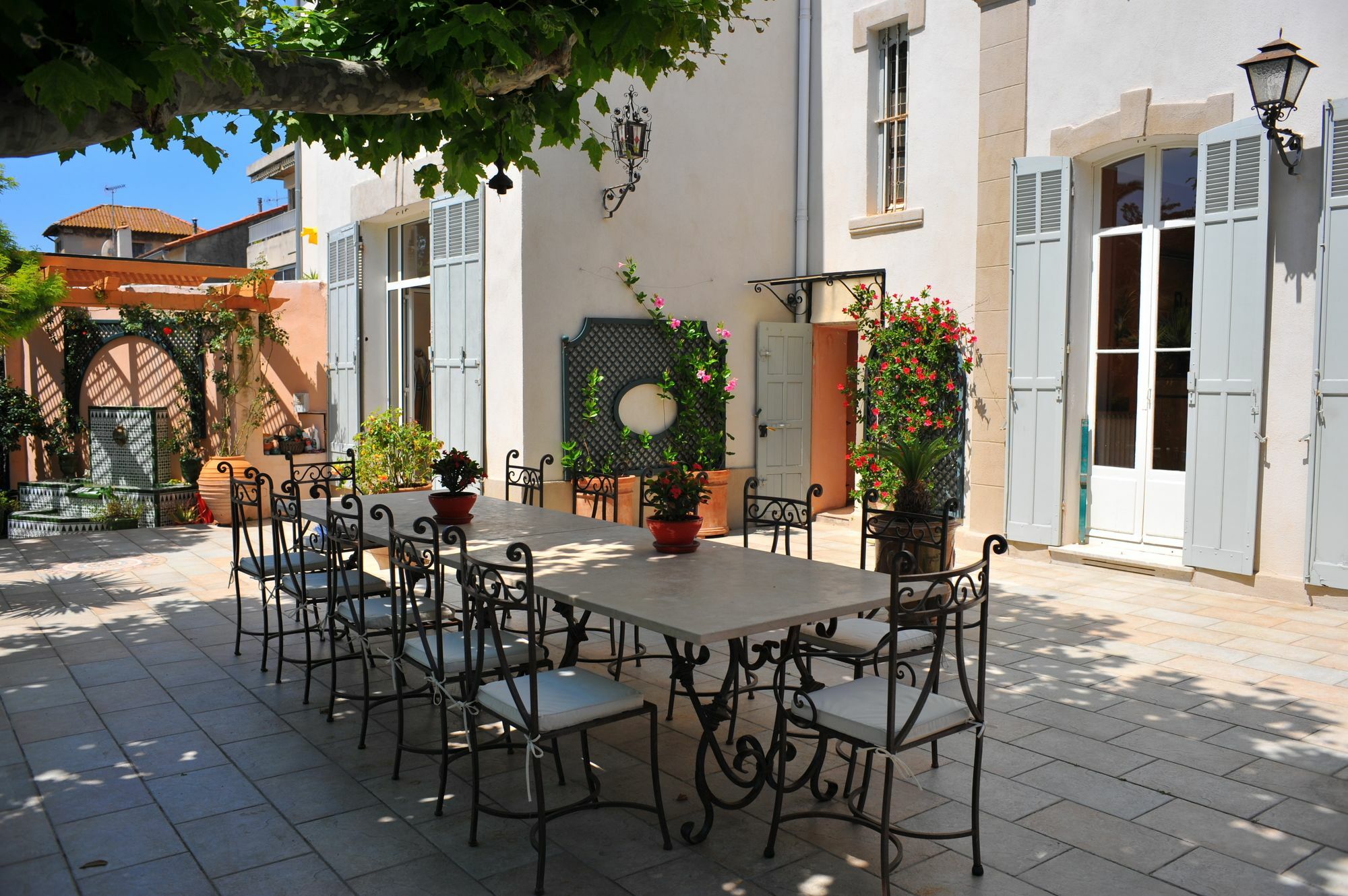 Bed & Breakfast Valflor D'hotes Et Marseille