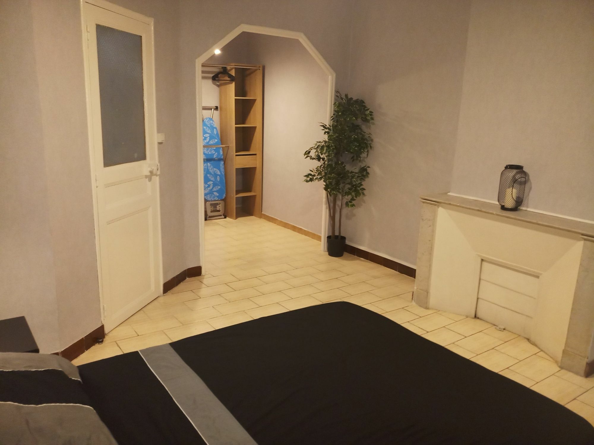 Apartment Place Des Marseillaises