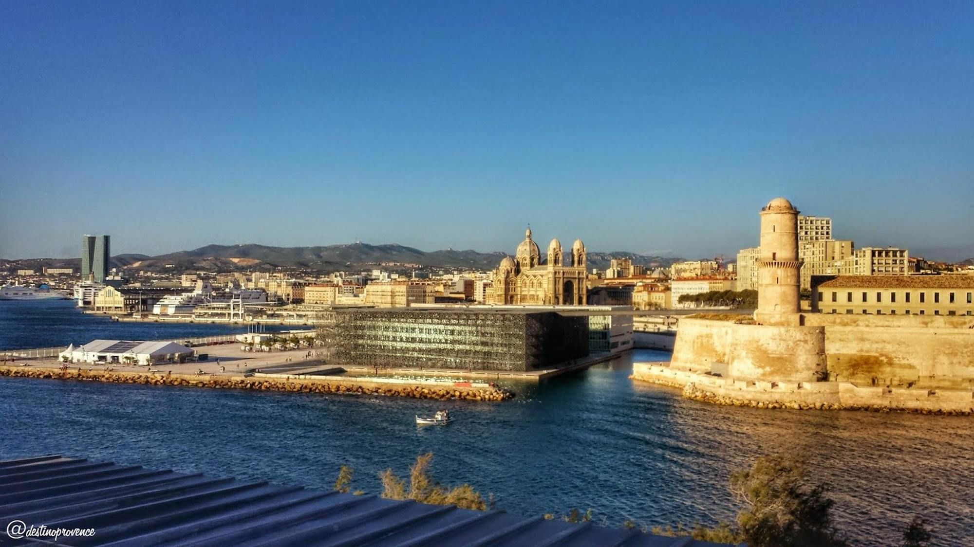 With 2 Bedrooms In Marseille, With Wonderful View And W *