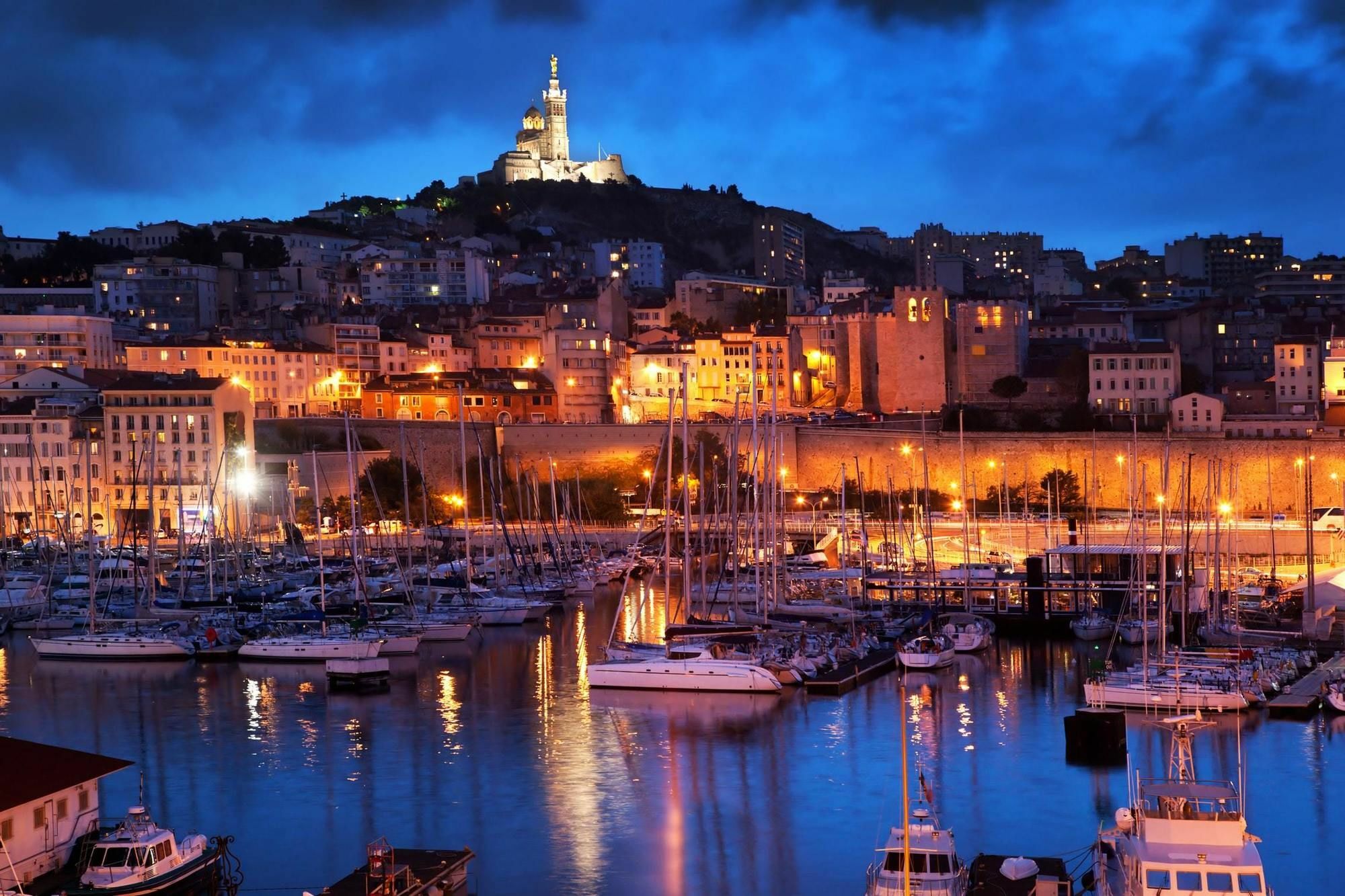 With 2 Bedrooms In Marseille, With Wonderful View And W Marseille