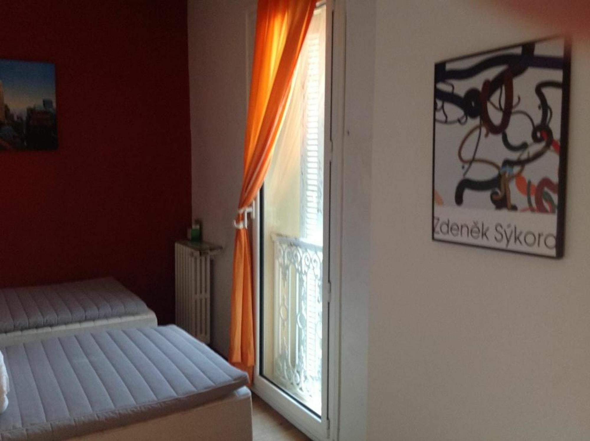 With 3 Bedrooms In Marseille, With Wonderful Sea View, Private P