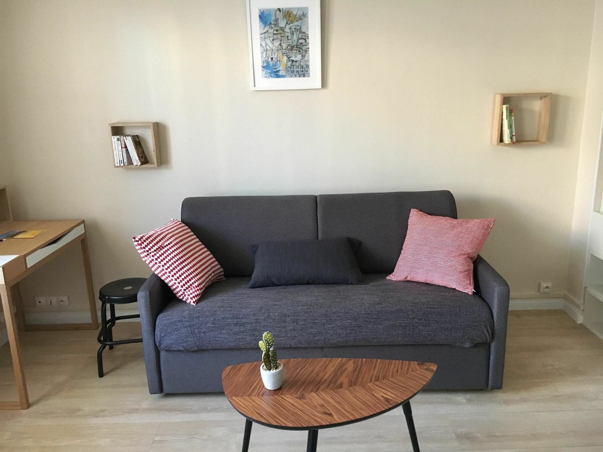 Apartment Vieux-port, With Wonderful View, Furnished Balcony And Wif *