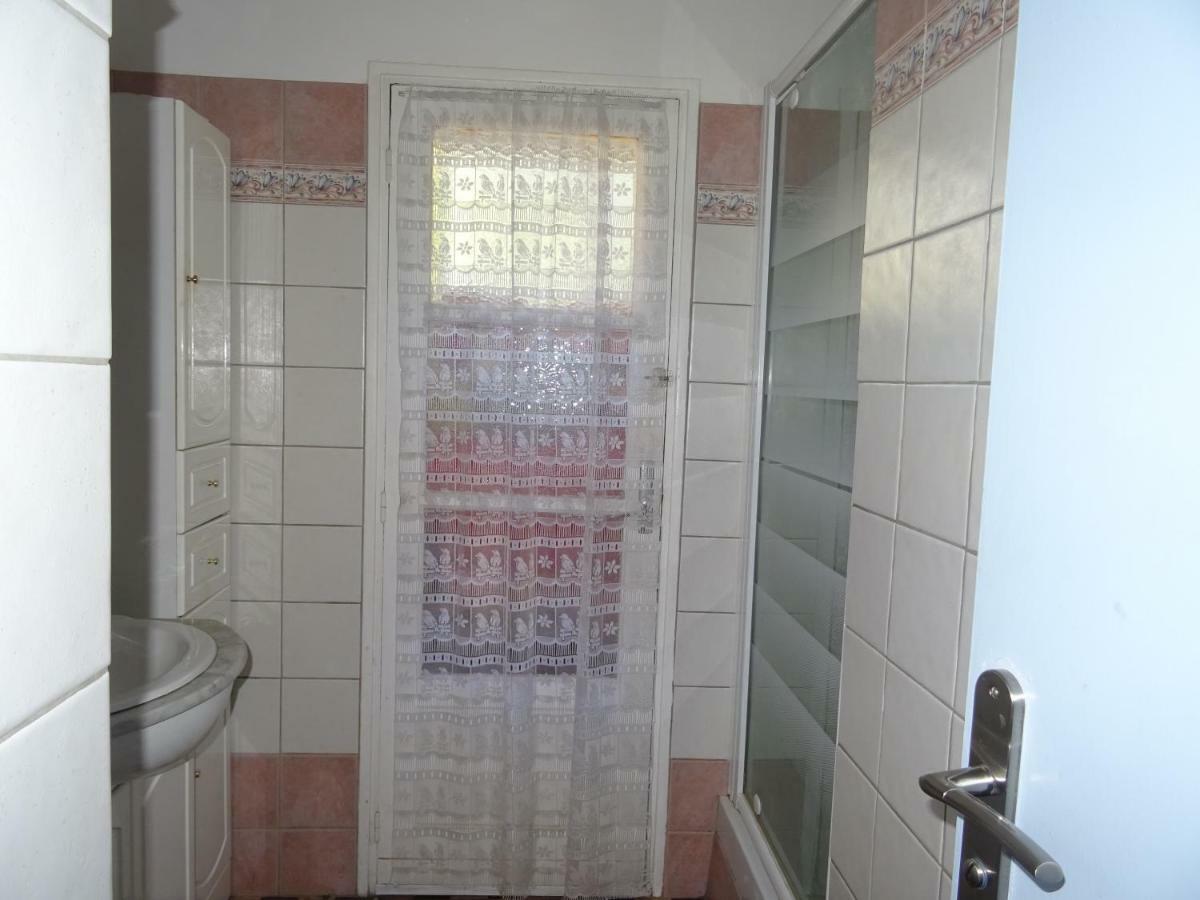 Jolie Privée 9e