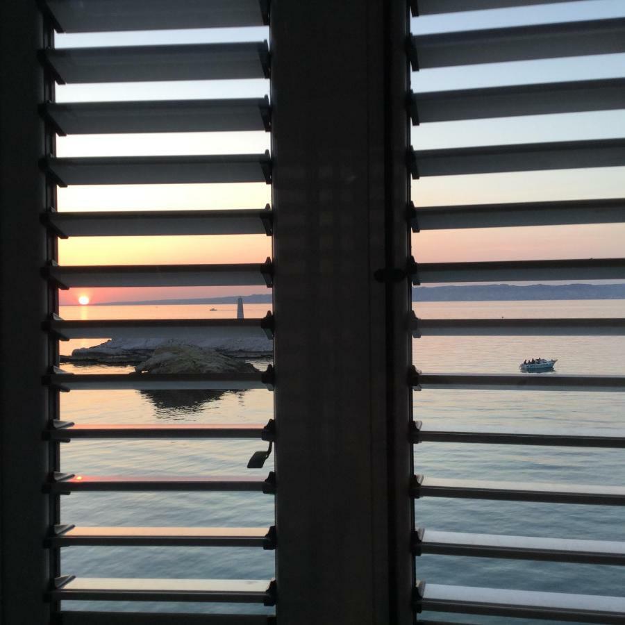 Malmousque Cabanon 45 M2 Sur L'eau Appartement Marseilles