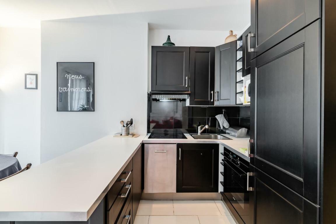 Appartement La Joliette- Spacieux Et Lumineux, 4 Couchages *