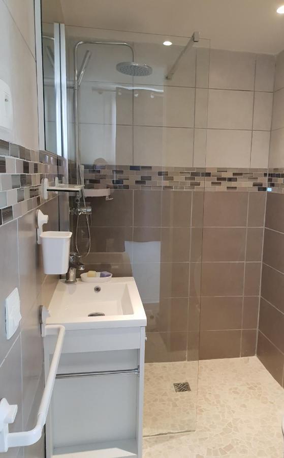Neuf D'environ 20m2, Piscine, Vue Mer, Pour 2 Personnes Apartment Marseilles