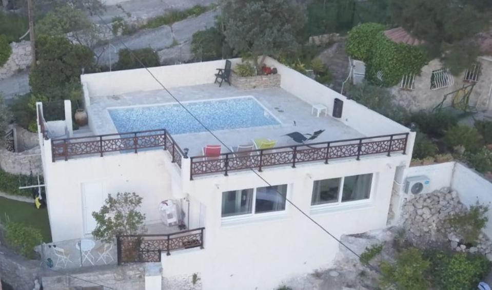 Neuf D'environ 20m2, Piscine, Vue Mer, Pour 2 Personnes * Marseilles