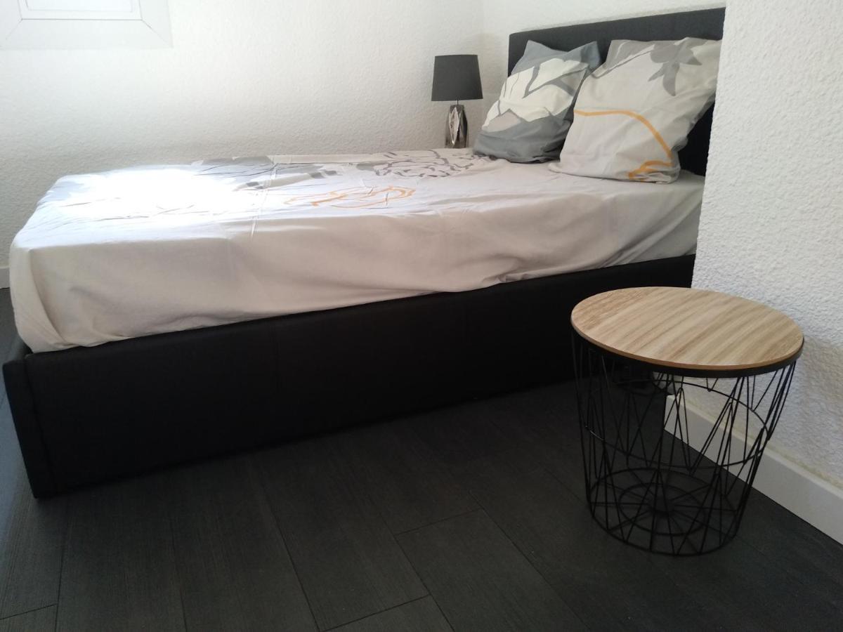 Duplex Vieux Port Complet 4 Couchages Climatise Entire 2 Beds For 4 Persons Apartment Marseilles