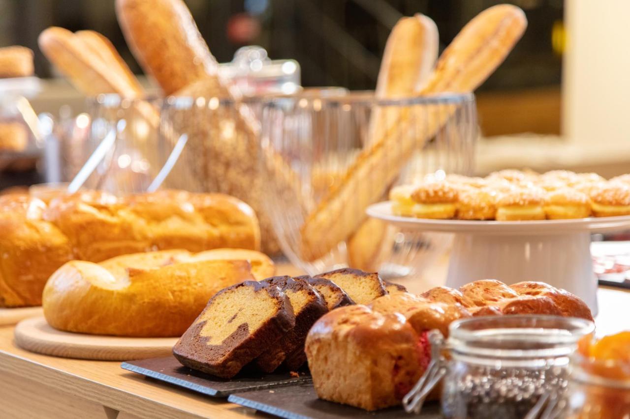 Mercure Centre Prado Velodrome Hotel