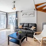 La Joliette; Duplex 2 Chambres, Parking Inclus+ Terrasse+ Ascenseur