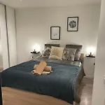 Chaleureux Appartement Au Coeur Du Panier