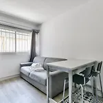 Superbe Studio Proche De La Plage Du Prado