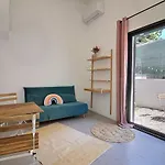 Studio Avec Terrasse Et Mezzanine