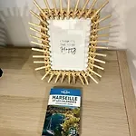 Un Cocon En Plein Coeur De Marseille