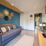 Air-Conditioned Apartment With Private Parking