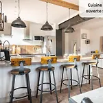 Sud Passion - Lieutaud - Calme - 3 Chambres - Linge Hotelier - Lumineux - Fibre