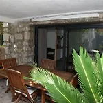 Rez De Chaussee De Villa Marseille 9Eme