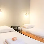 Appartement 2 Chambres Vieux Port Et Cours Julien