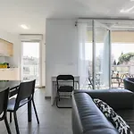Le Michelet - Appart 2 Ch Avec Terrasse Et Parking