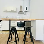 Marseille, Bel Appartement A La Belle De Mai