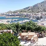 Maison Vue Magistrale Sur Le Port Et Calanques Des Goudes Marseille