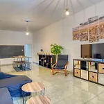 Grand Appartement 5 Chambres Avec Jacuzzi Exterieur Privee