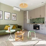Sunny And Cosy Flat In The Heart Of Marseille