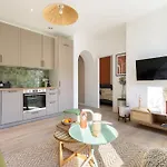 Sunny And Cosy Flat In The Heart Of Marseille