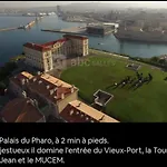 Pied A Terre Strategique