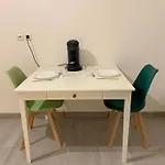 Appartement Tout Equipe A 6 Minutes De La Gare St Charles