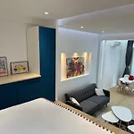 Charmant Appartement Central Et Refait A Neuf Avec Terrasse