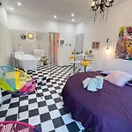 La Suite Popart - Baignoire - Lit Rond