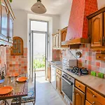 Un Balcon Sur La Mediterranee