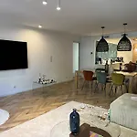 Superbe Appartement Avec Deux Suites Parentales Au Coeur De Marseille Avec Parking