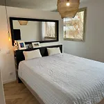 Superbe Appartement Avec Deux Suites Parentales Au Coeur De Marseille Avec Parking