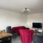 Joliette , 4 Chambres, Wifi