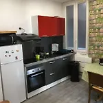 Flc-2 Rooms, 6P, Lift, Balconies, Quiet, Station 5 Mins