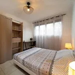 Appartement 3 Chambres Avec Terrasse Et Parking