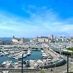 Jolie Escapade Au Vieux-Port