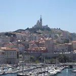 La Luna Of Marseille - Villa D\'Architecte B&B