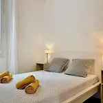 Appartement Hyper Central - Spacieux & Confortable - Les Freres De La Loc\'