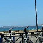 Marseille Plage Pointe Rouge Borely