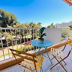 Appartement Cosy Pres Du Velodrome Et De La Plage
