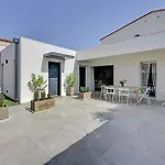 Awesome Home In Marseille With Wifi