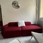 Appartement Centre Ville Avec Patio