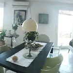 Marseille Autrement Appartement Dans Residence Calme Avec Vue Sur Mer