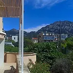 Appartement 3 Chambres Avec Terrasse Vue Mer A 150 M De La Plage