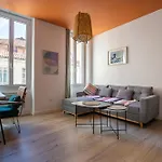 T2 Lumineux Avec Climatisation