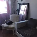 Joli Appartement Quartier Tranquille 13008 A 2 Minutes Du Metro Perier