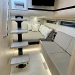 Yacht Med 42